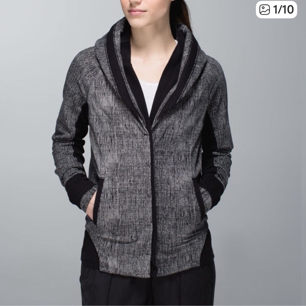Women’s Lululemon To Class Jacket. Size 6
